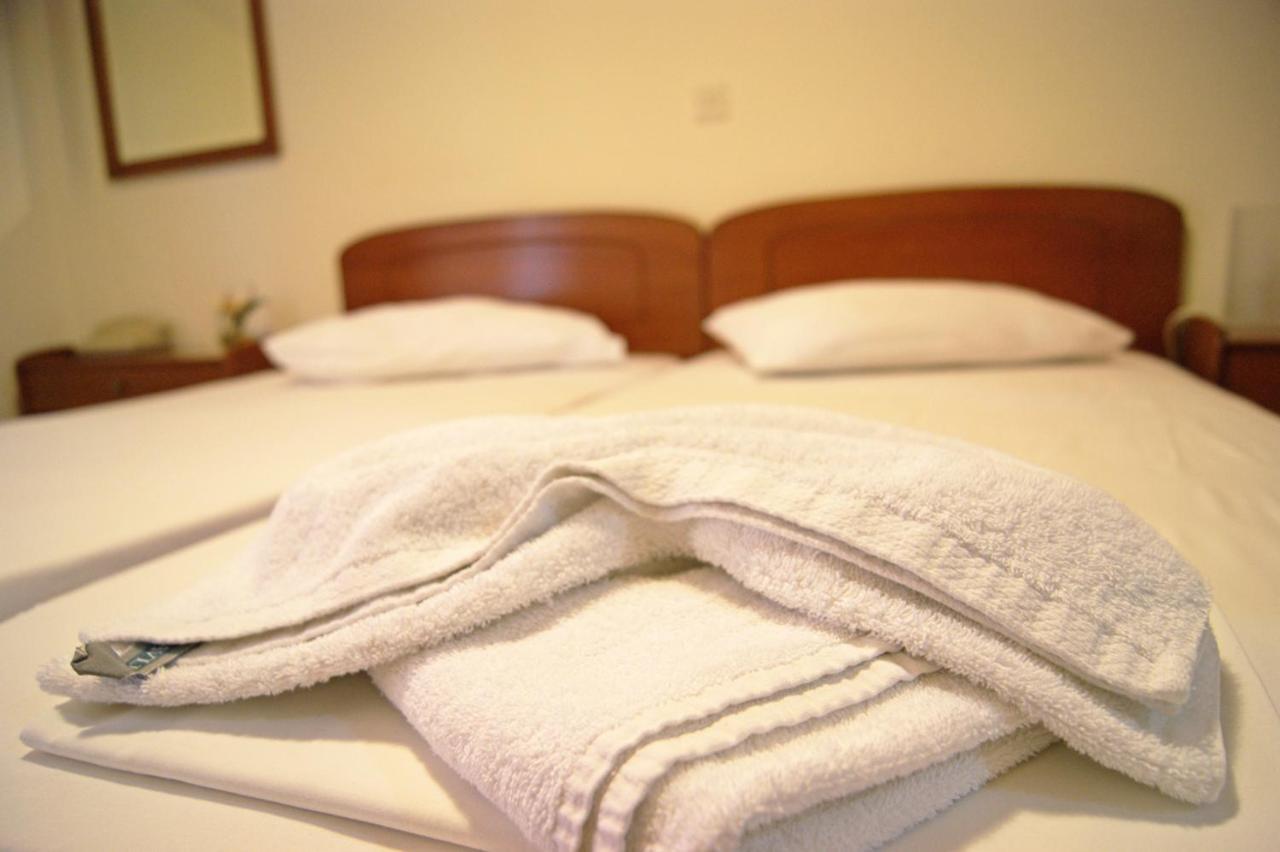 لوترا إديبسو Diamanti Hotel المظهر الخارجي الصورة